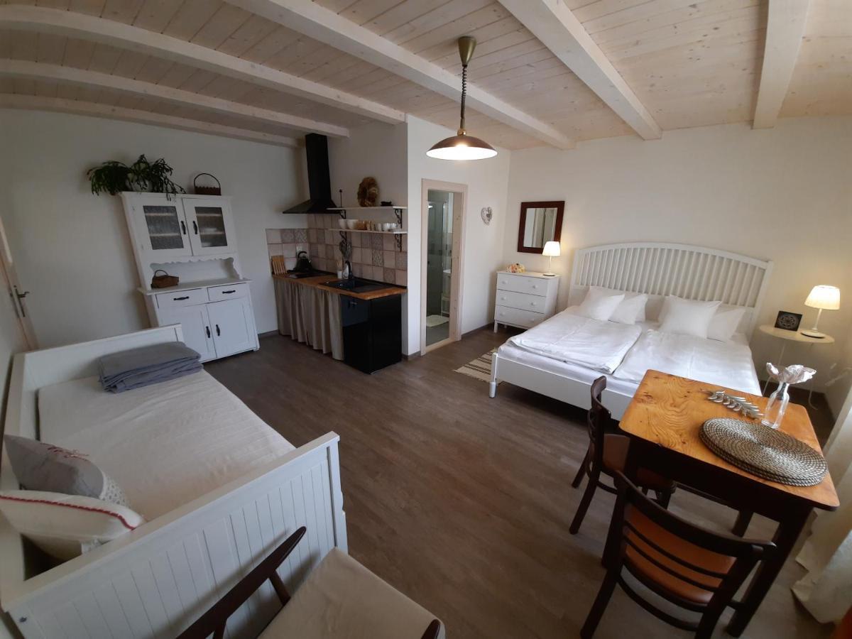 Apartmany Pri Kostole Liptovská Kokava Exteriör bild