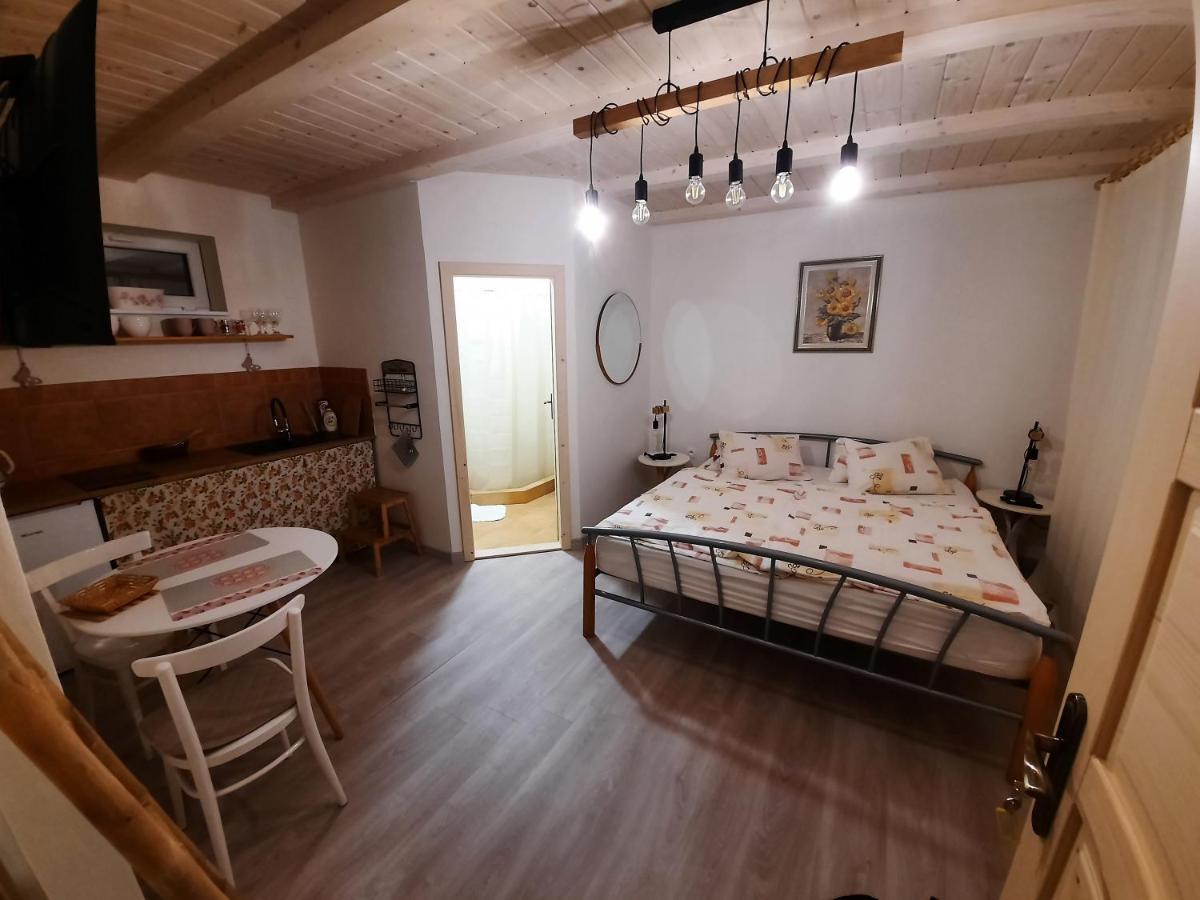 Apartmany Pri Kostole Liptovská Kokava Exteriör bild